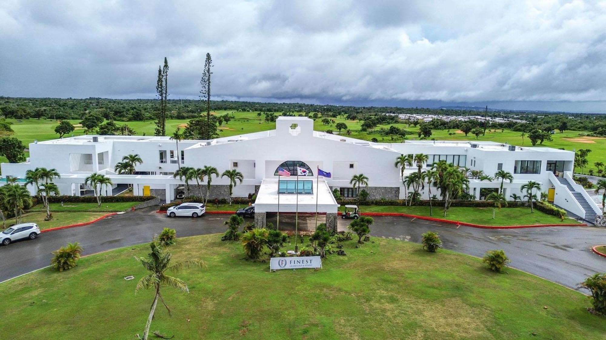 Finest Guam Golf And Resort Yigo Bagian luar foto