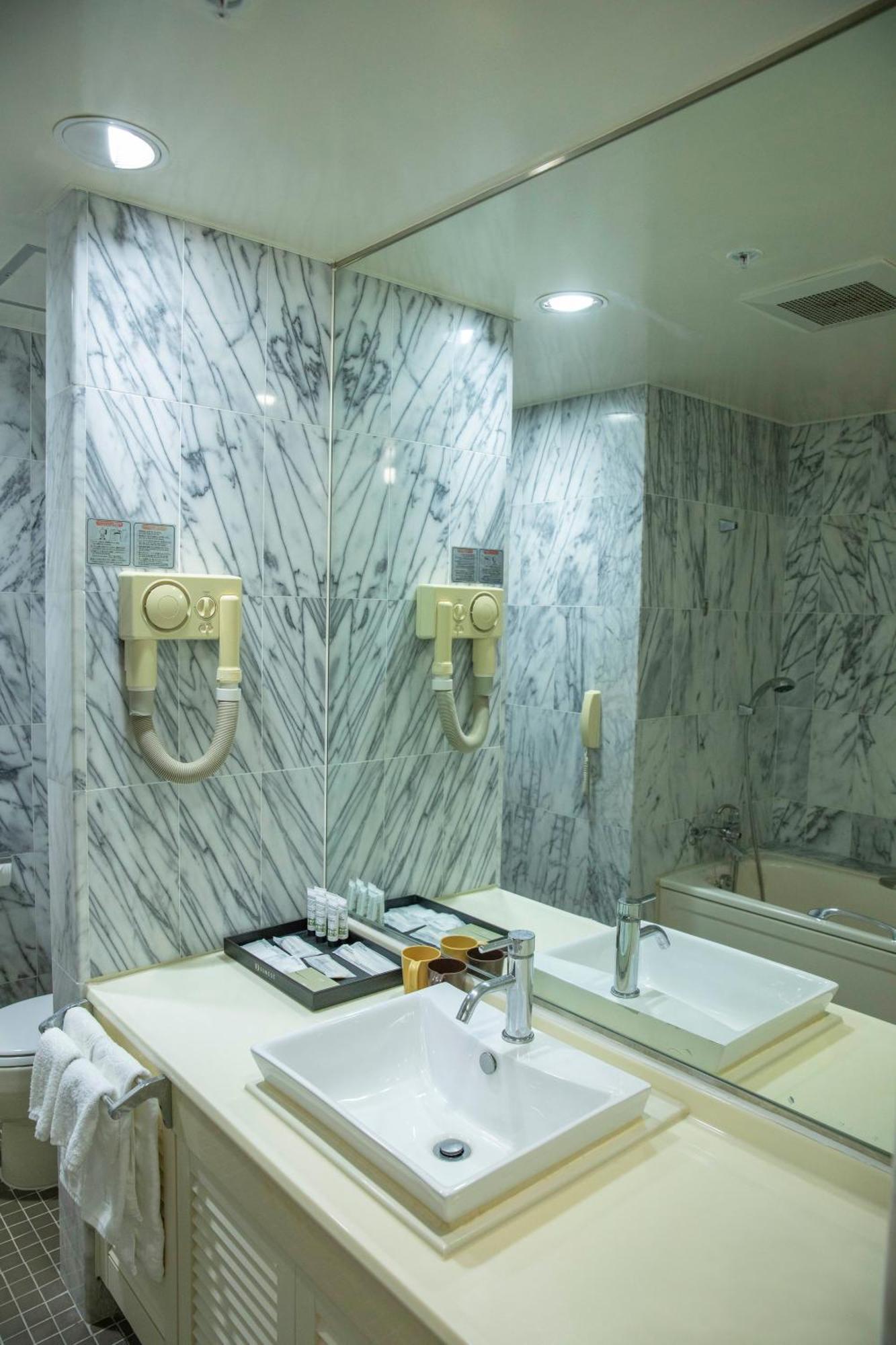 Finest Guam Golf And Resort Yigo Bagian luar foto